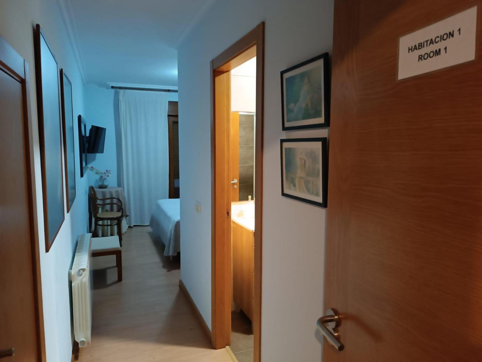 Rooms Peregrinos A Casa Alicia Rosal Esterno foto